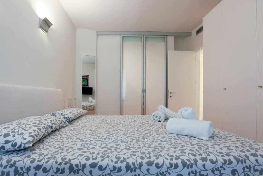 Brera Area Lovely Apt Close To Piazza Duomo Milano Exteriör bild